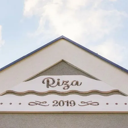 Riza Villa *